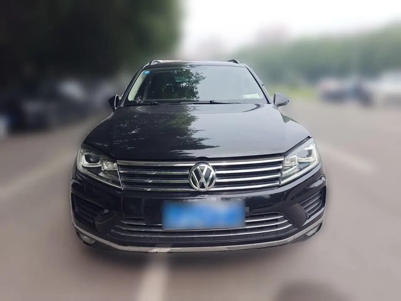 Volkswagen Touareg 2015 3.0 TSI Standard Model — миниатюра 2