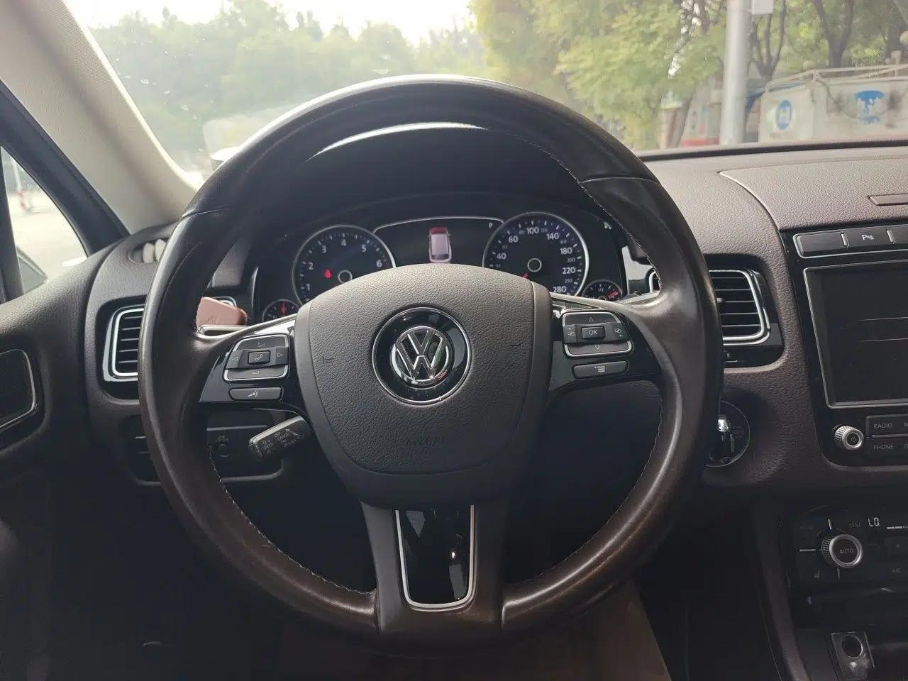 Volkswagen Touareg 2015 3.0 TSI Standard Model — миниатюра 10