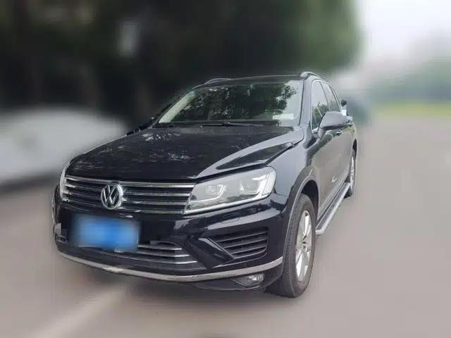 Volkswagen Touareg 2015 3.0 TSI Standard Model