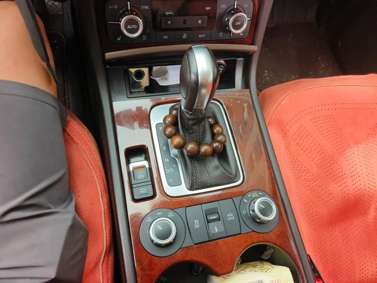 Volkswagen Touareg 2014 3.0 TSI New Edition — миниатюра 14