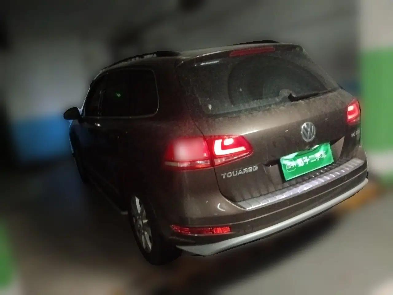 Volkswagen Touareg 2011 3.0 TSI Standard Version — миниатюра 4