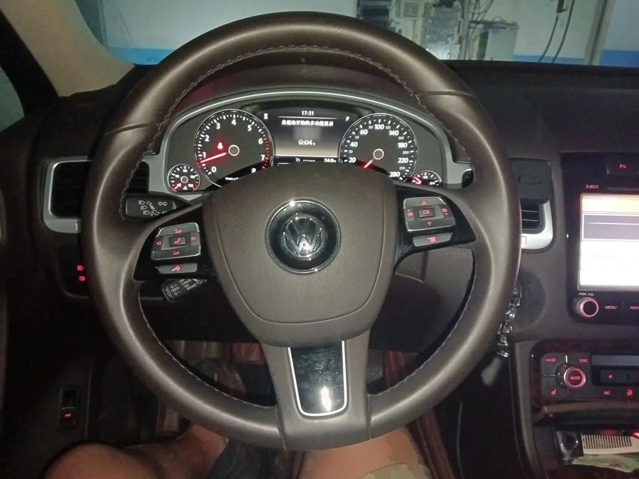 Volkswagen Touareg 2011 3.0 TSI Standard Version — миниатюра 10