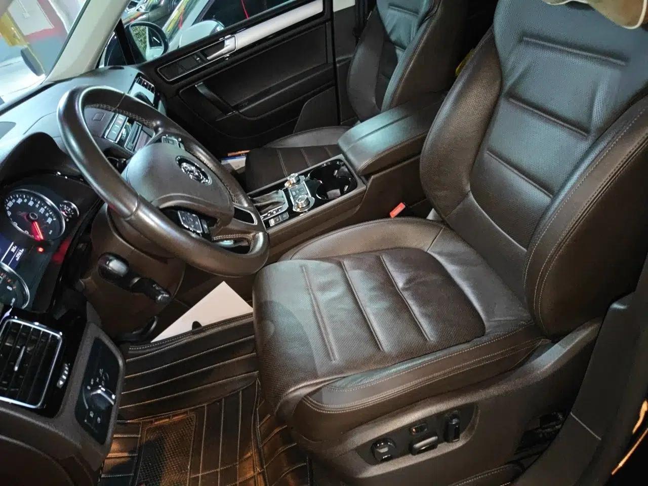 Volkswagen Touareg 2017 3.0 TSI Touareg Model — миниатюра 15