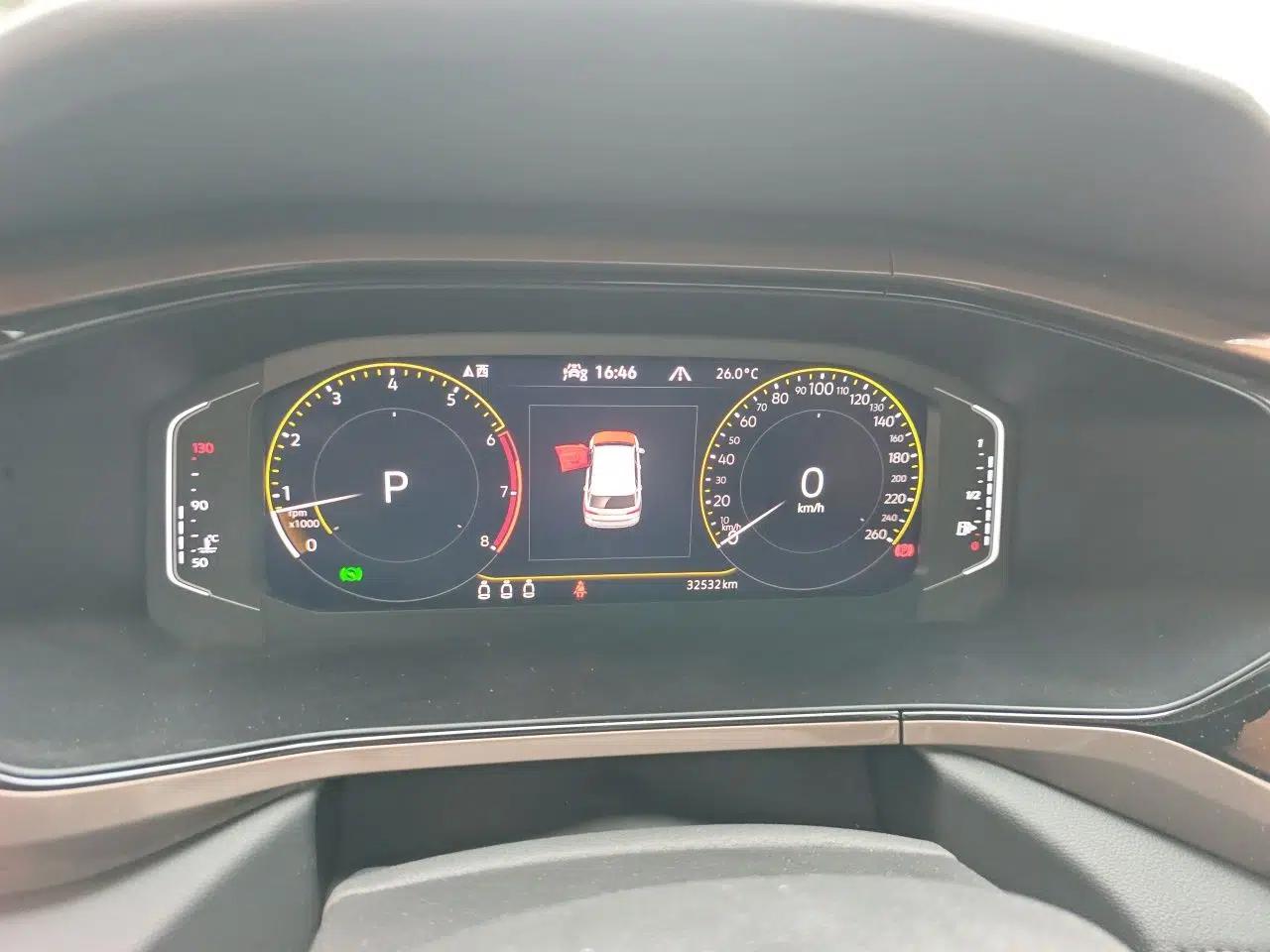 Volkswagen Tharu 2022 280TSI Two-Wheel-Drive Luxury Edition — миниатюра 11