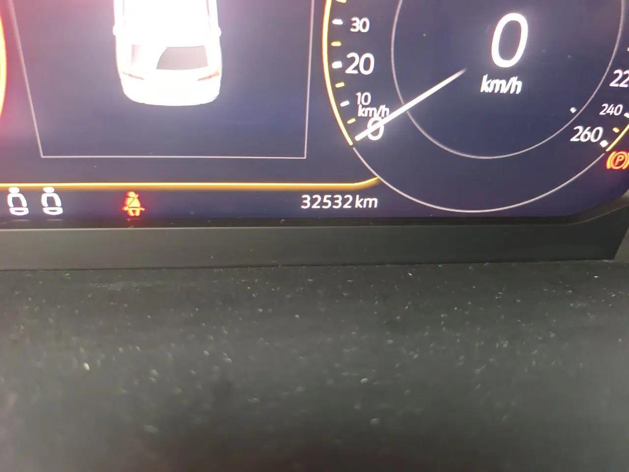 Volkswagen Tharu 2022 280TSI Two-Wheel-Drive Luxury Edition — миниатюра 12