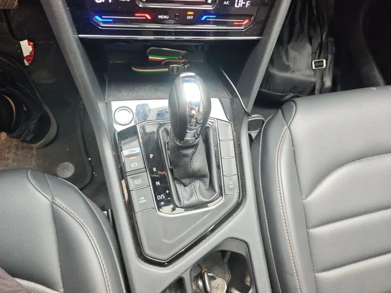 Volkswagen Tharu 2022 280TSI Two-Wheel-Drive Luxury Edition — миниатюра 14