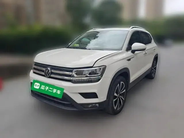 Volkswagen Tharu 2022 280TSI Two-Wheel-Drive Luxury Edition