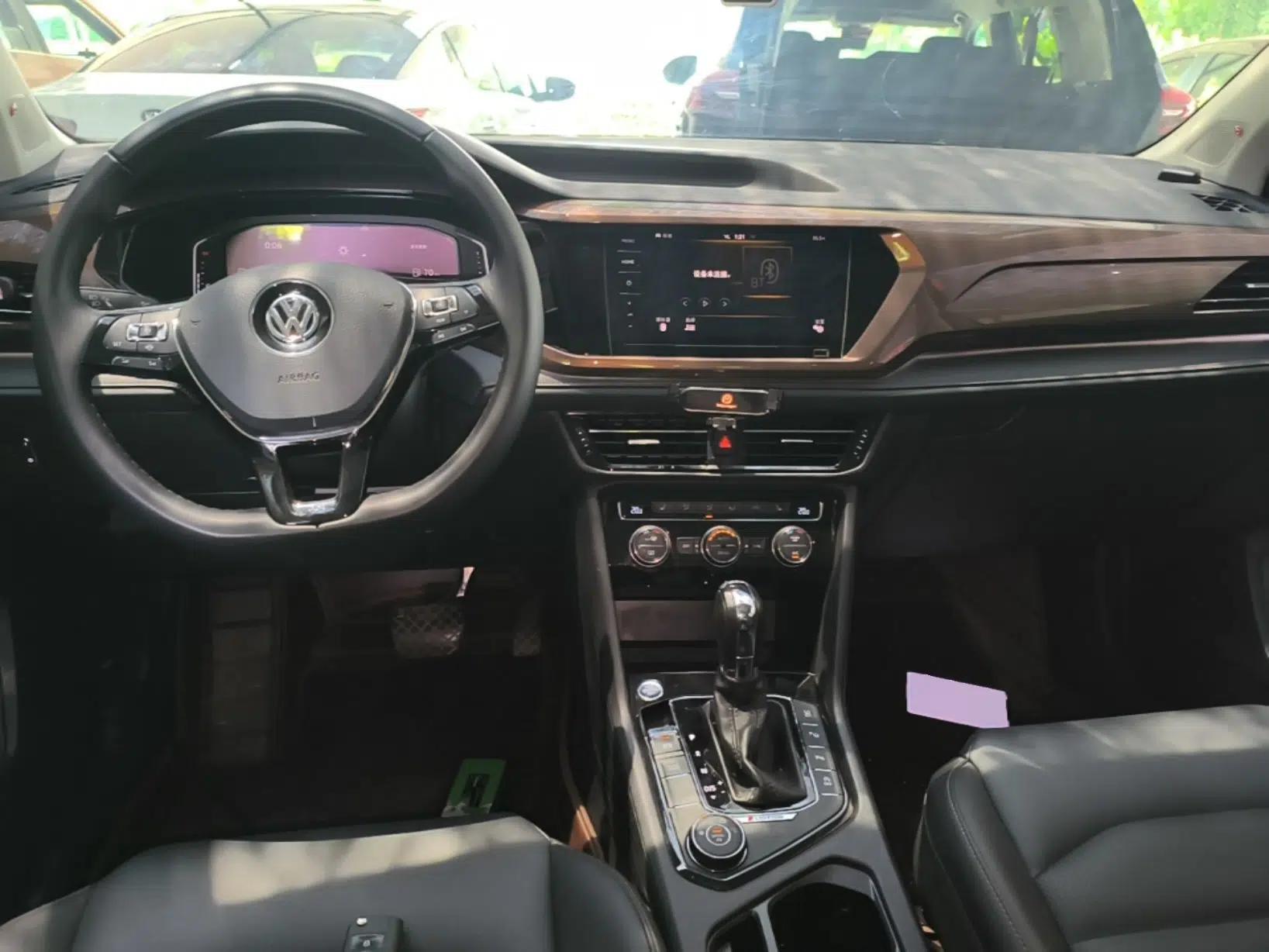 Volkswagen Tharu 2020 Revised Version 330TSI Four-Wheel Drive Flagship Edition China VI — миниатюра 12