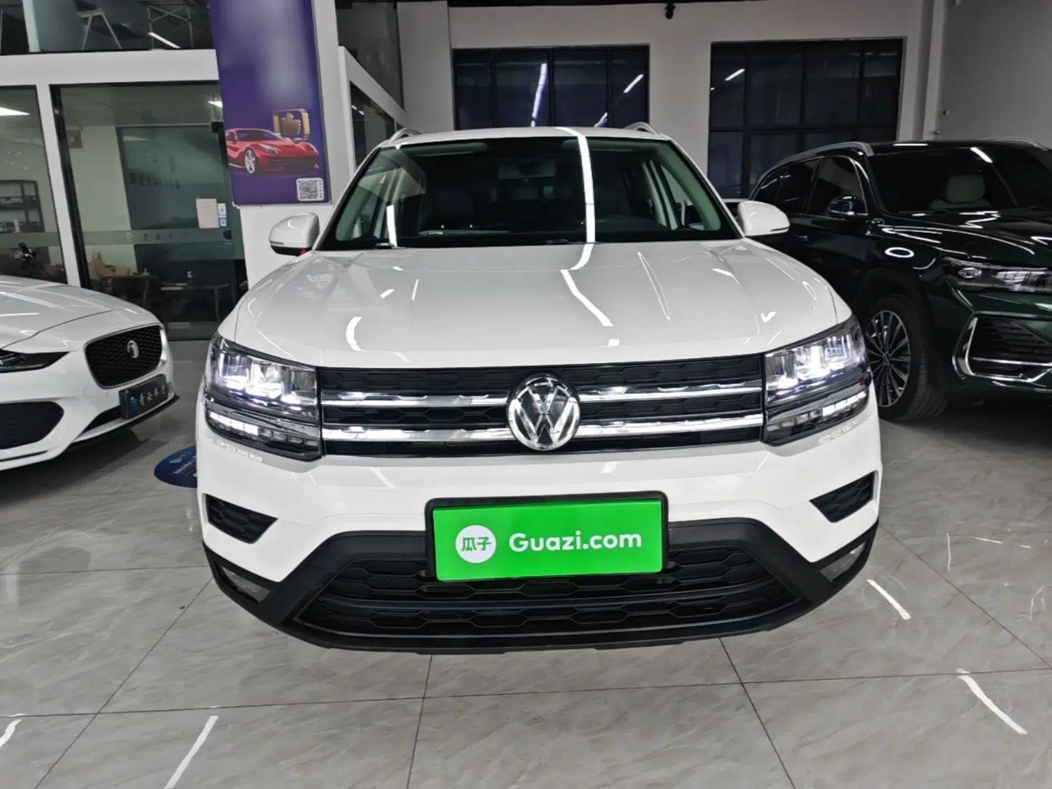 Volkswagen Tharu 2021 280TSI Two-Wheel Drive Comfort Edition — миниатюра 2
