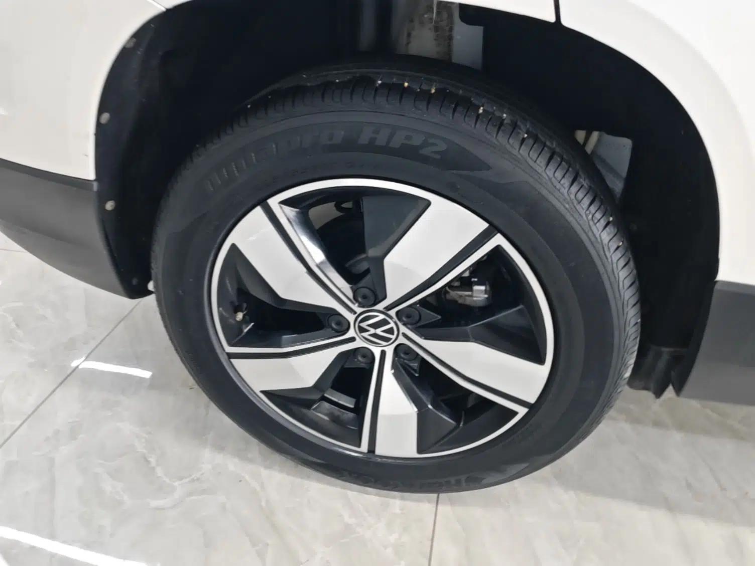 Volkswagen Tharu 2021 280TSI Two-Wheel Drive Comfort Edition — миниатюра 11