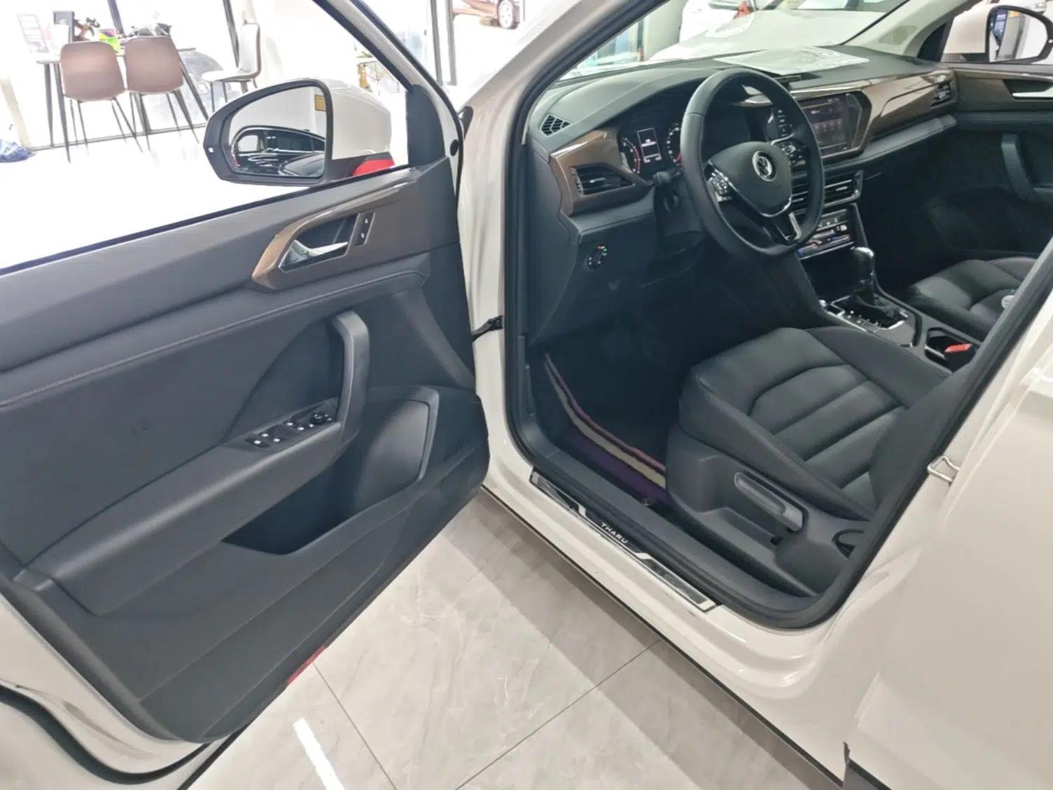 Volkswagen Tharu 2021 280TSI Two-Wheel Drive Comfort Edition — миниатюра 18