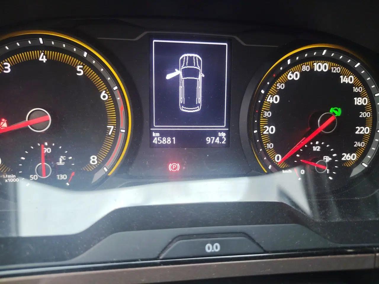 Volkswagen Tharu 2021 280TSI Two-Wheel Drive Comfort Edition — миниатюра 12
