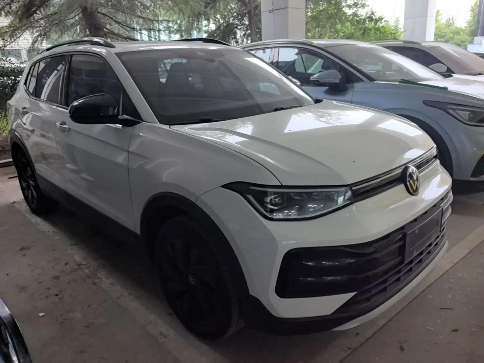 Volkswagen Tharu 2025 NewRui 300TSI Prestige Edition — миниатюра 3