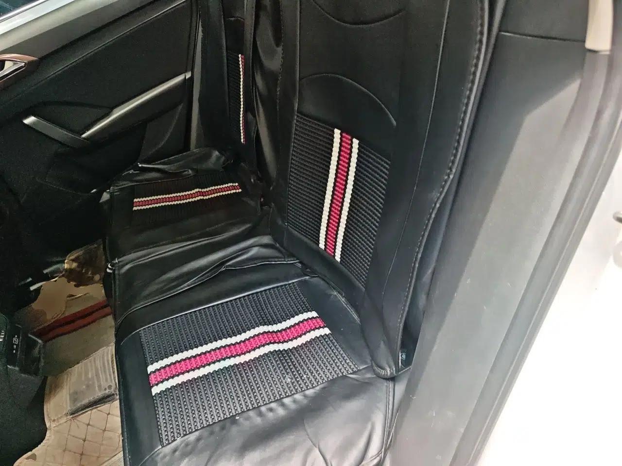Volkswagen Tharu 2022 280TSI Two-Wheel Drive Comfort Edition — миниатюра 17