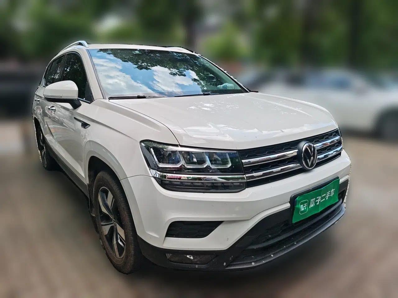 Volkswagen Tharu 2022 280TSI Two-Wheel Drive Comfort Edition — миниатюра 3