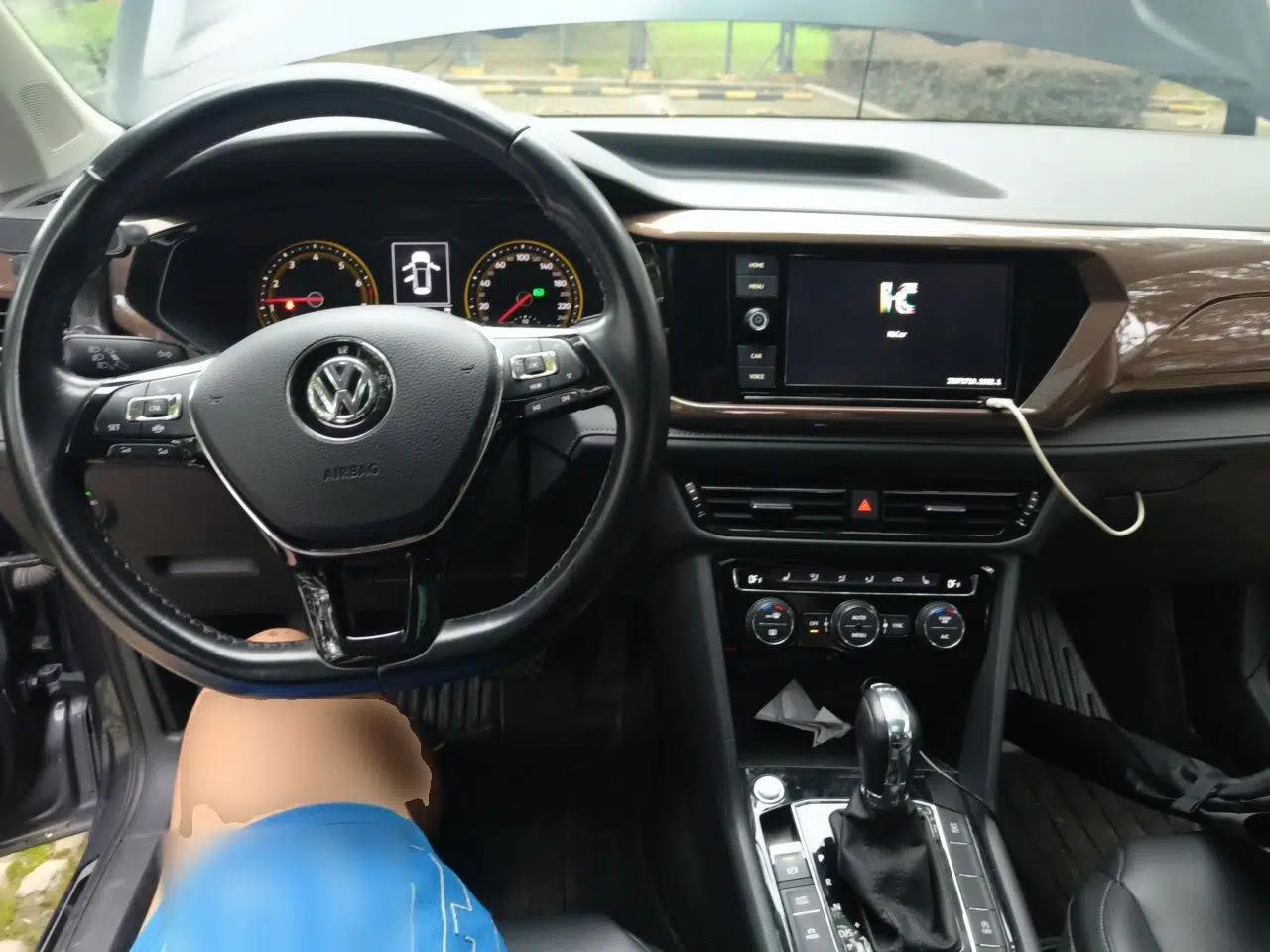 Volkswagen Tharu 2019 280TSI Two-Wheel Drive Luxury Edition China V Standard — миниатюра 9