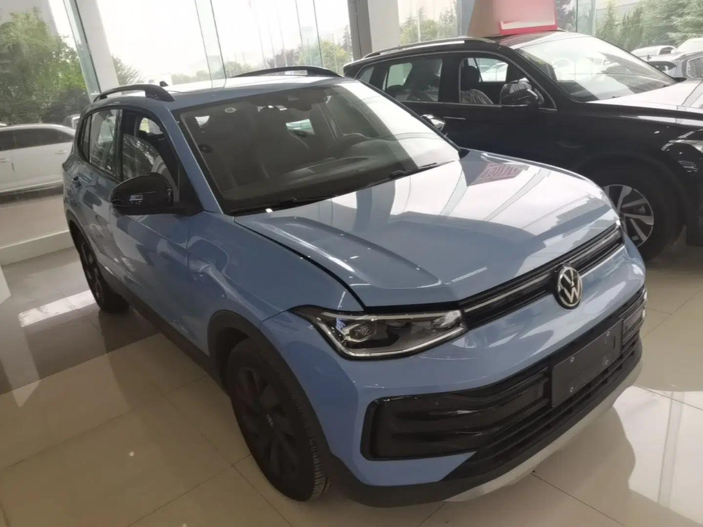 Volkswagen Tharu 2025 NewRui 300TSI Prestige Edition — миниатюра 3