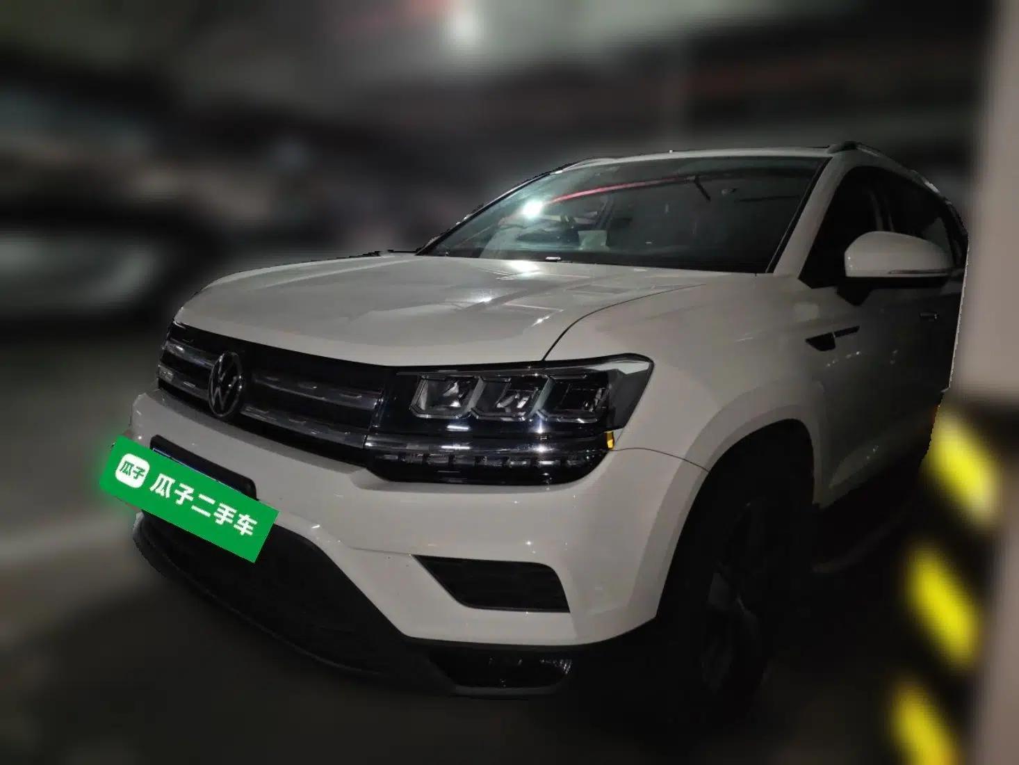 Volkswagen Tharu 2022 280TSI Two-Wheel Drive Comfort Edition — миниатюра 1