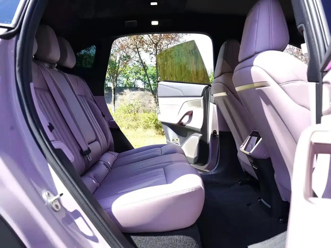 Chevrolet L60 2024 60kWh Rear-Wheel Drive — миниатюра 10