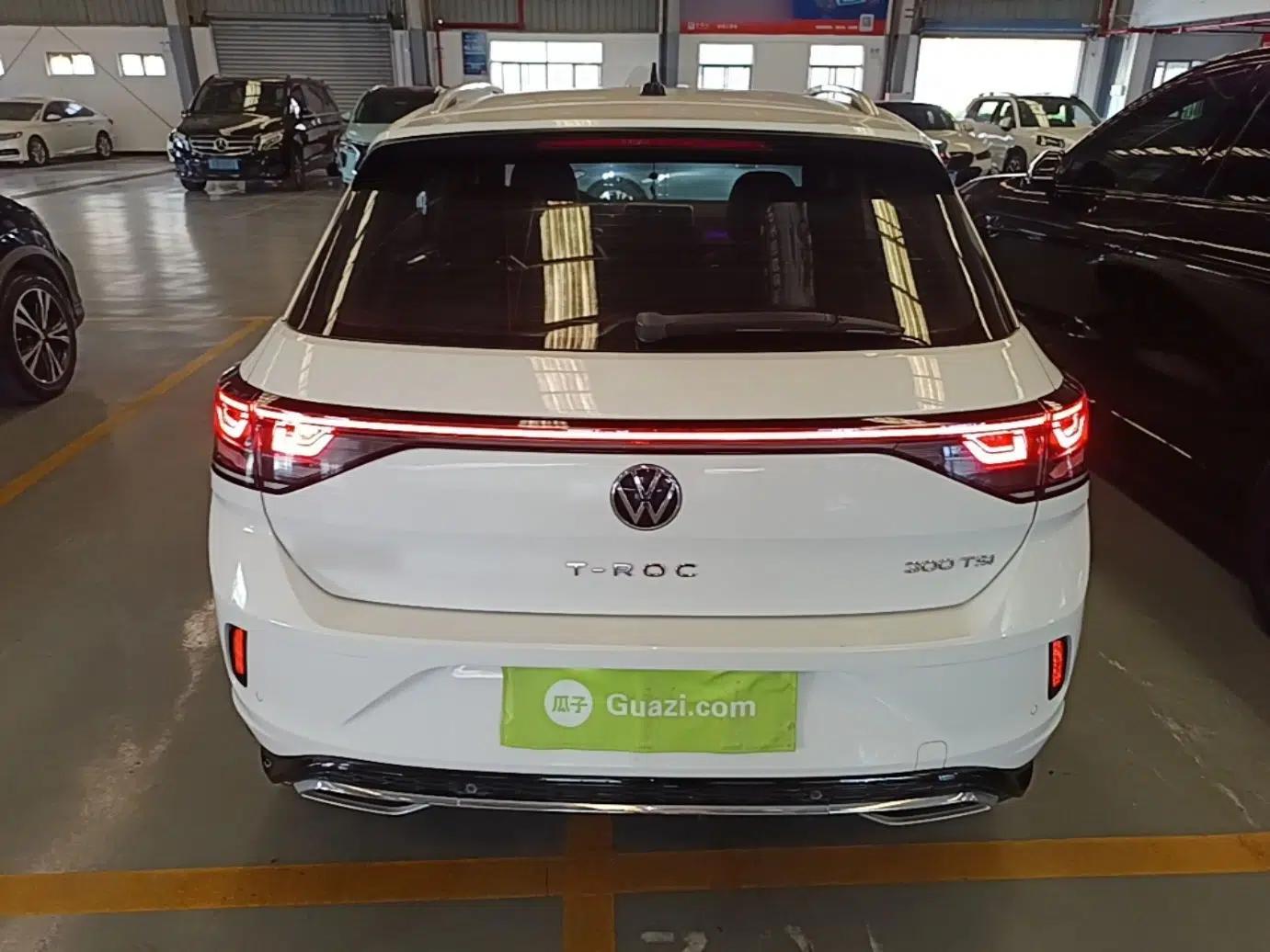 Volkswagen T-ROC 2024 300TSI DSG Two-Wheel-Drive Chen Guang Edition — миниатюра 5