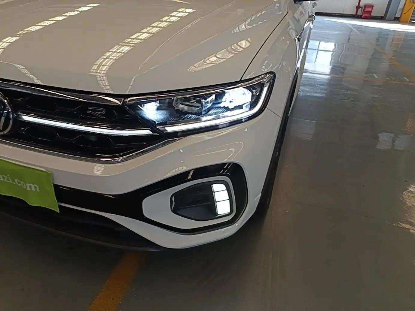Volkswagen T-ROC 2024 300TSI DSG Two-Wheel-Drive Chen Guang Edition — миниатюра 8
