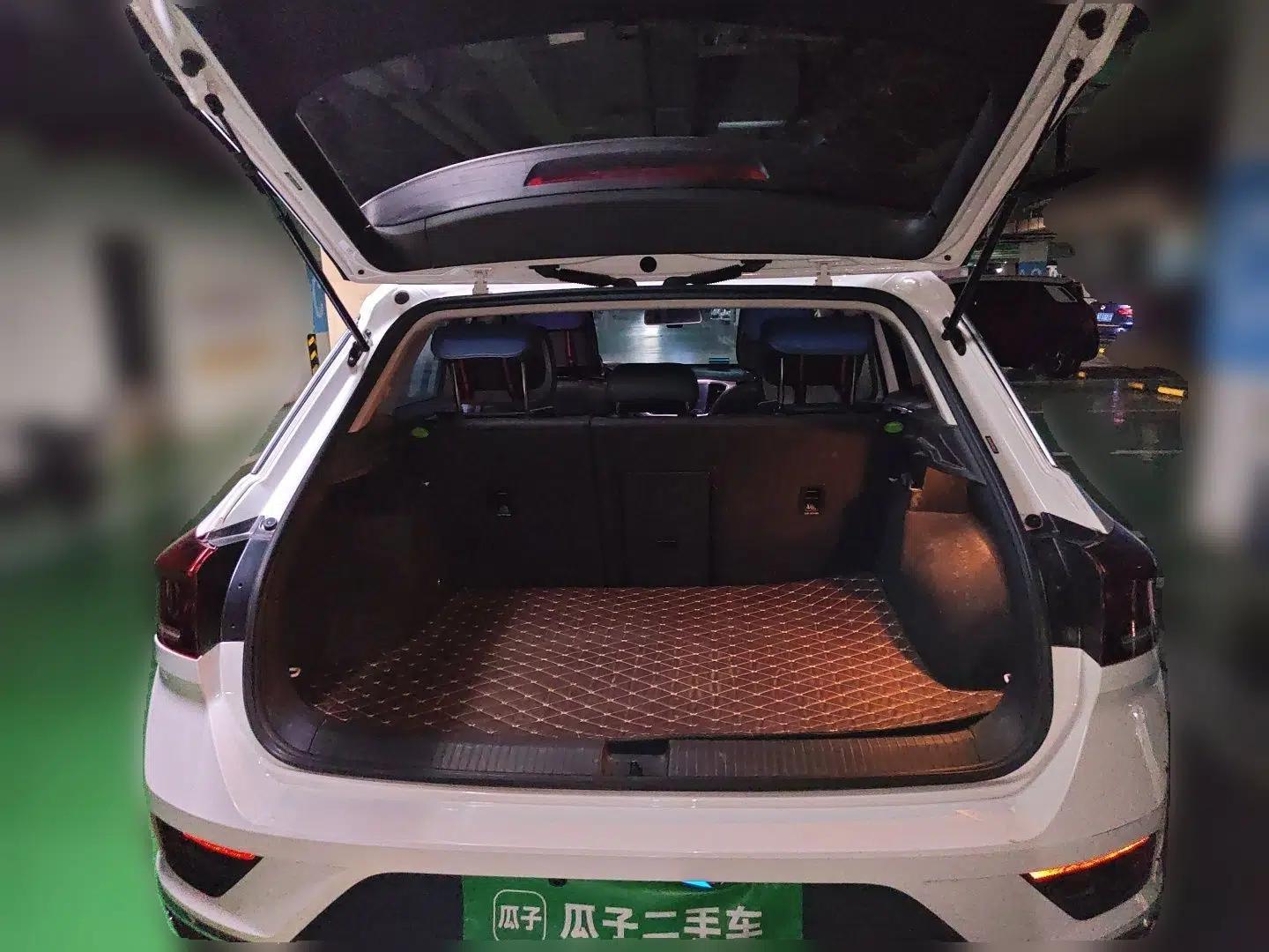 Volkswagen T-ROC 2020 280TSI DSG Two-Wheel-Drive Elite Version — миниатюра 19
