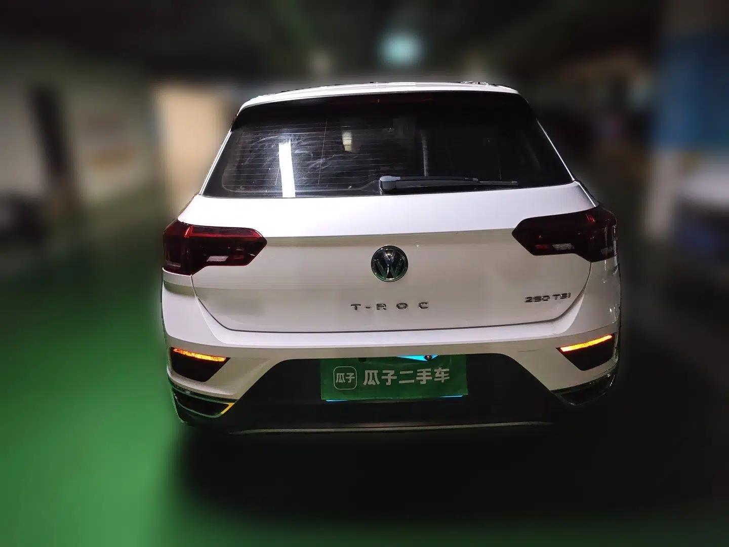 Volkswagen T-ROC 2020 280TSI DSG Two-Wheel-Drive Elite Version — миниатюра 5