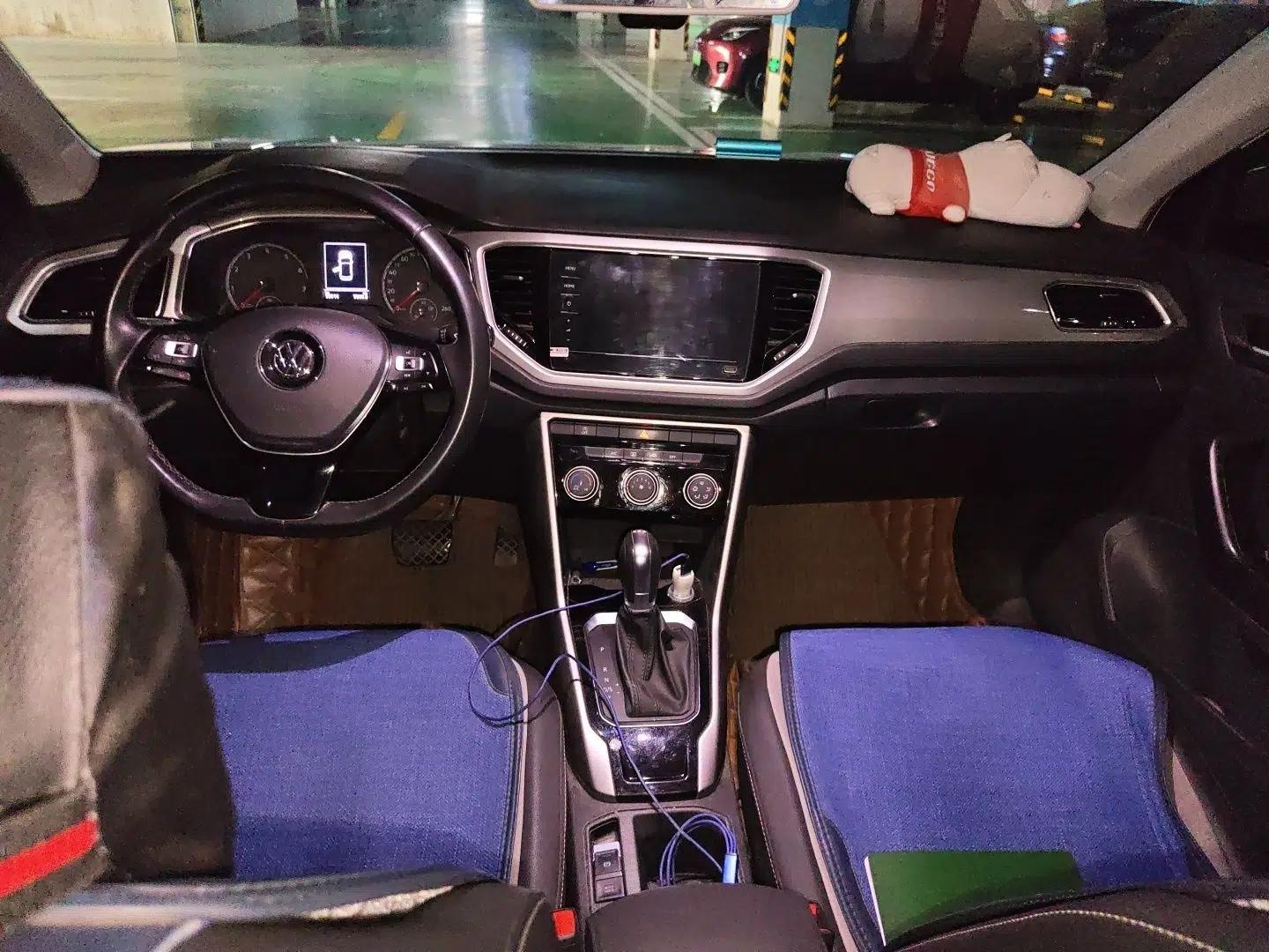 Volkswagen T-ROC 2020 280TSI DSG Two-Wheel-Drive Elite Version — миниатюра 9
