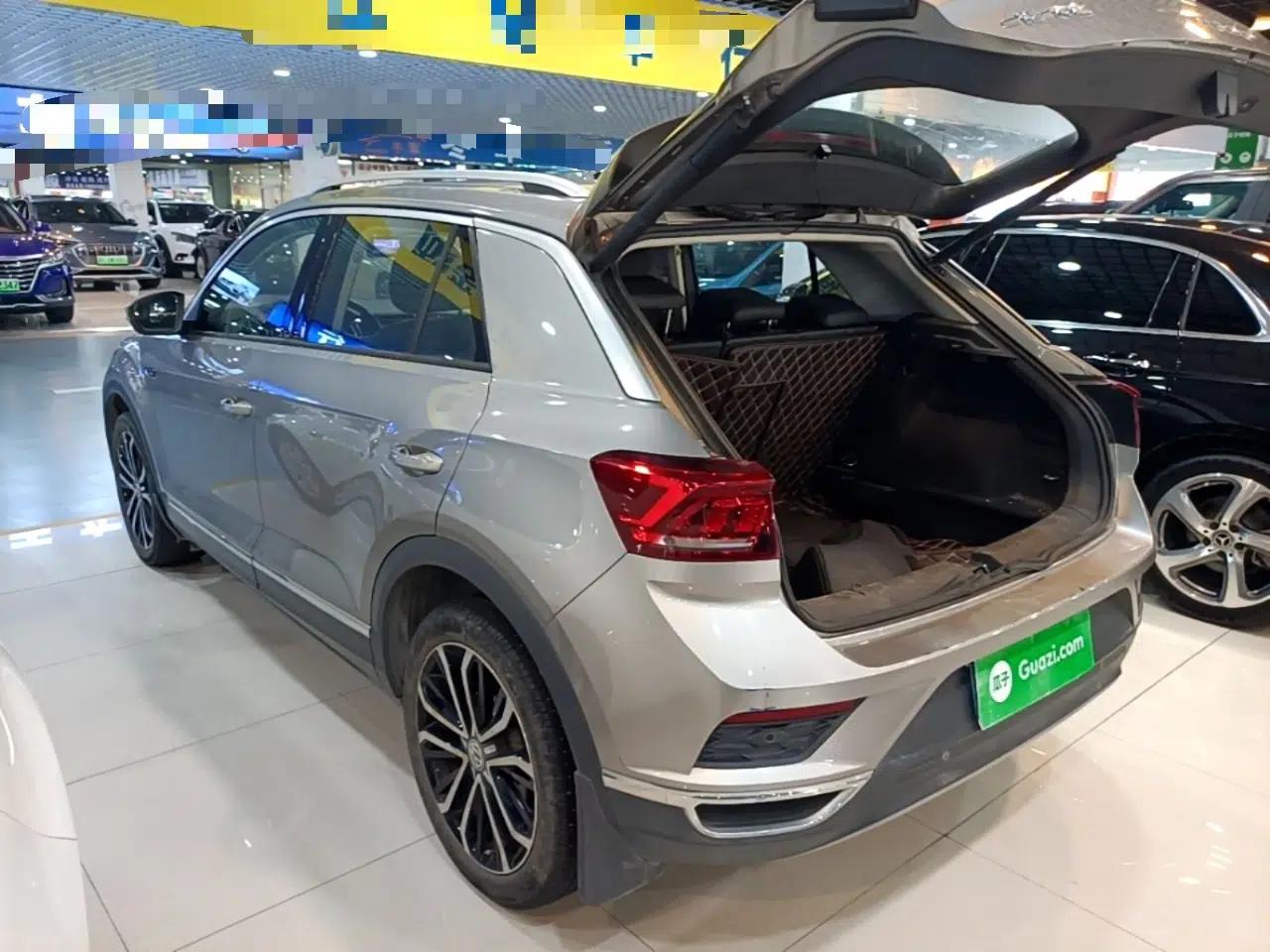 Volkswagen T-ROC 2020 280TSI DSG Two-Wheel Drive Comfort Version — миниатюра 4