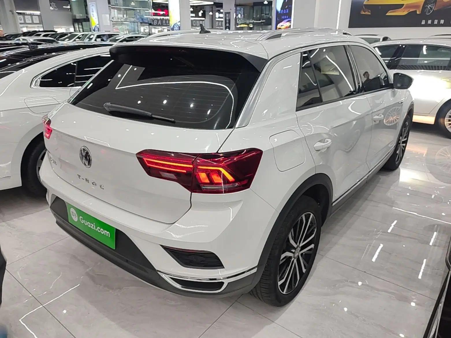 Volkswagen T-ROC 2020 280TSI DSG Two-Wheel Drive Comfort Version — миниатюра 6