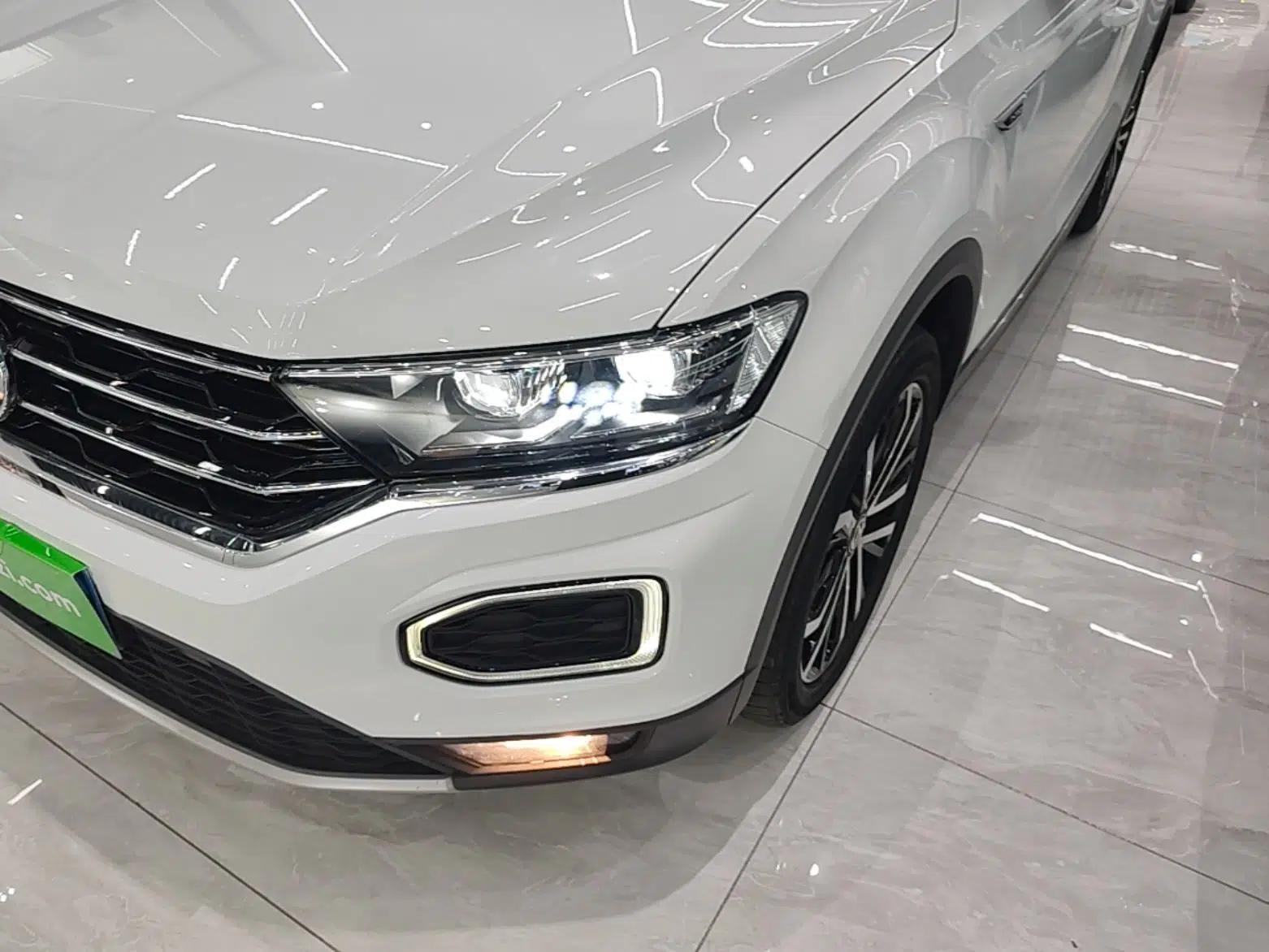 Volkswagen T-ROC 2020 280TSI DSG Two-Wheel Drive Comfort Version — миниатюра 8