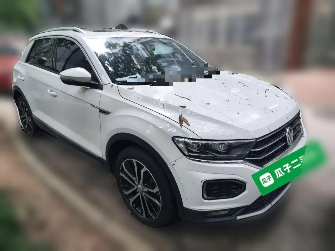 Volkswagen T-ROC 2020 280TSI DSG Two-Wheel-Drive Luxury Version — миниатюра 3
