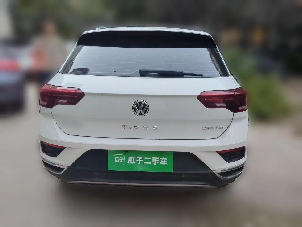 Volkswagen T-ROC 2019 230TSI DSG Two-Wheel-Drive Advanced Version China VI Standard — миниатюра 5