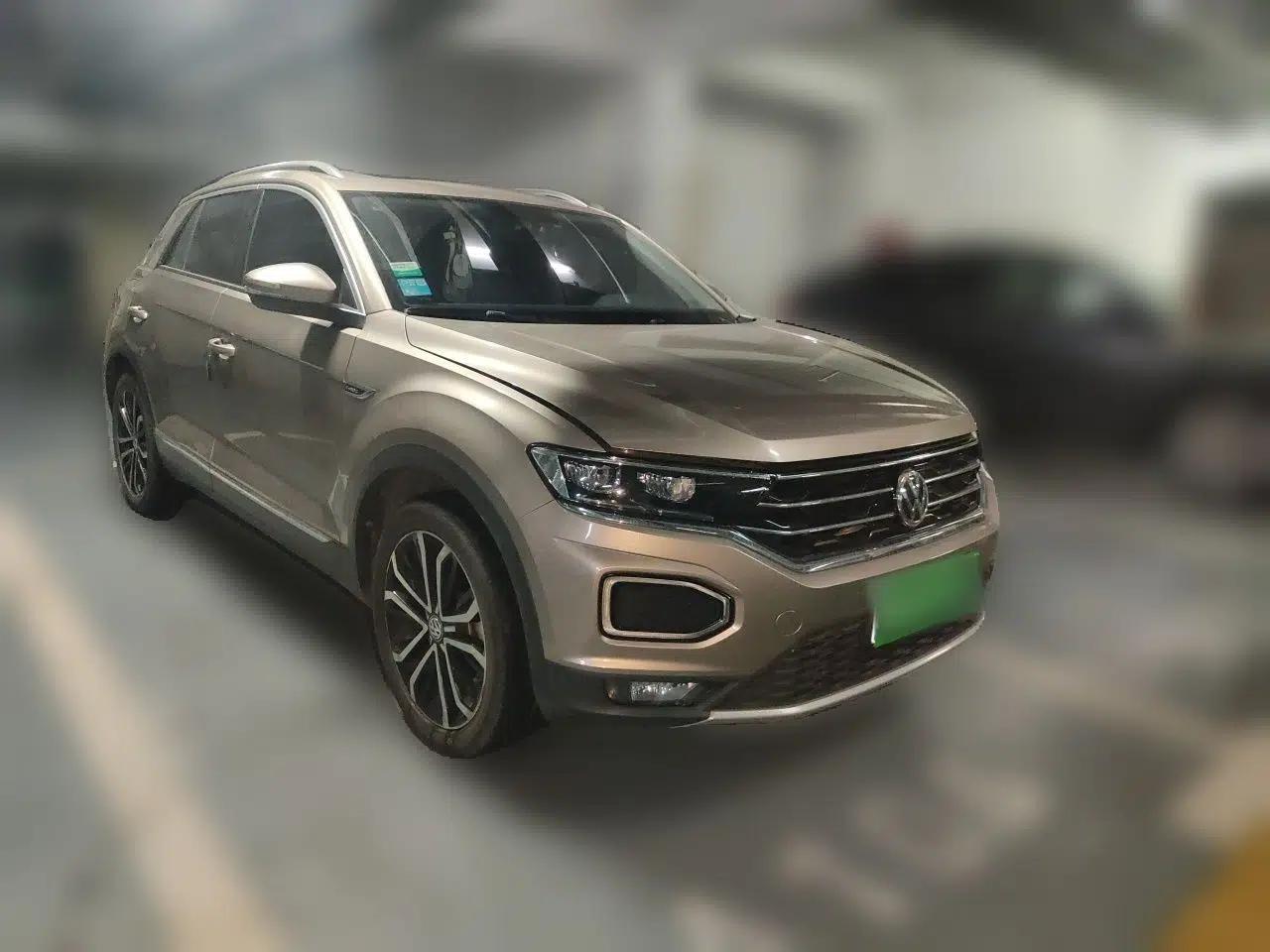 Volkswagen T-ROC 2020 280TSI DSG Two-Wheel Drive Comfort Version — миниатюра 3