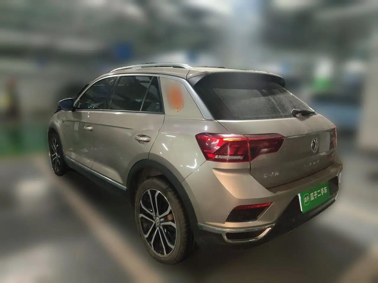 Volkswagen T-ROC 2020 280TSI DSG Two-Wheel Drive Comfort Version — миниатюра 4