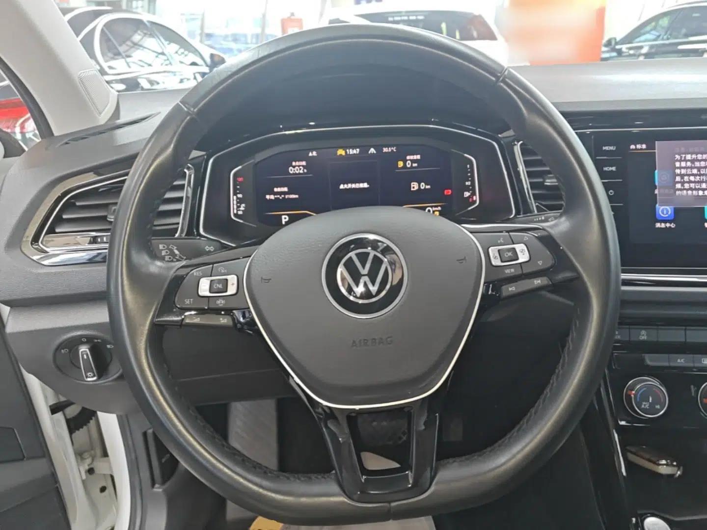 Volkswagen T-ROC 2022 280TSI DSG Two-Wheel Drive Elite PLUS — миниатюра 13