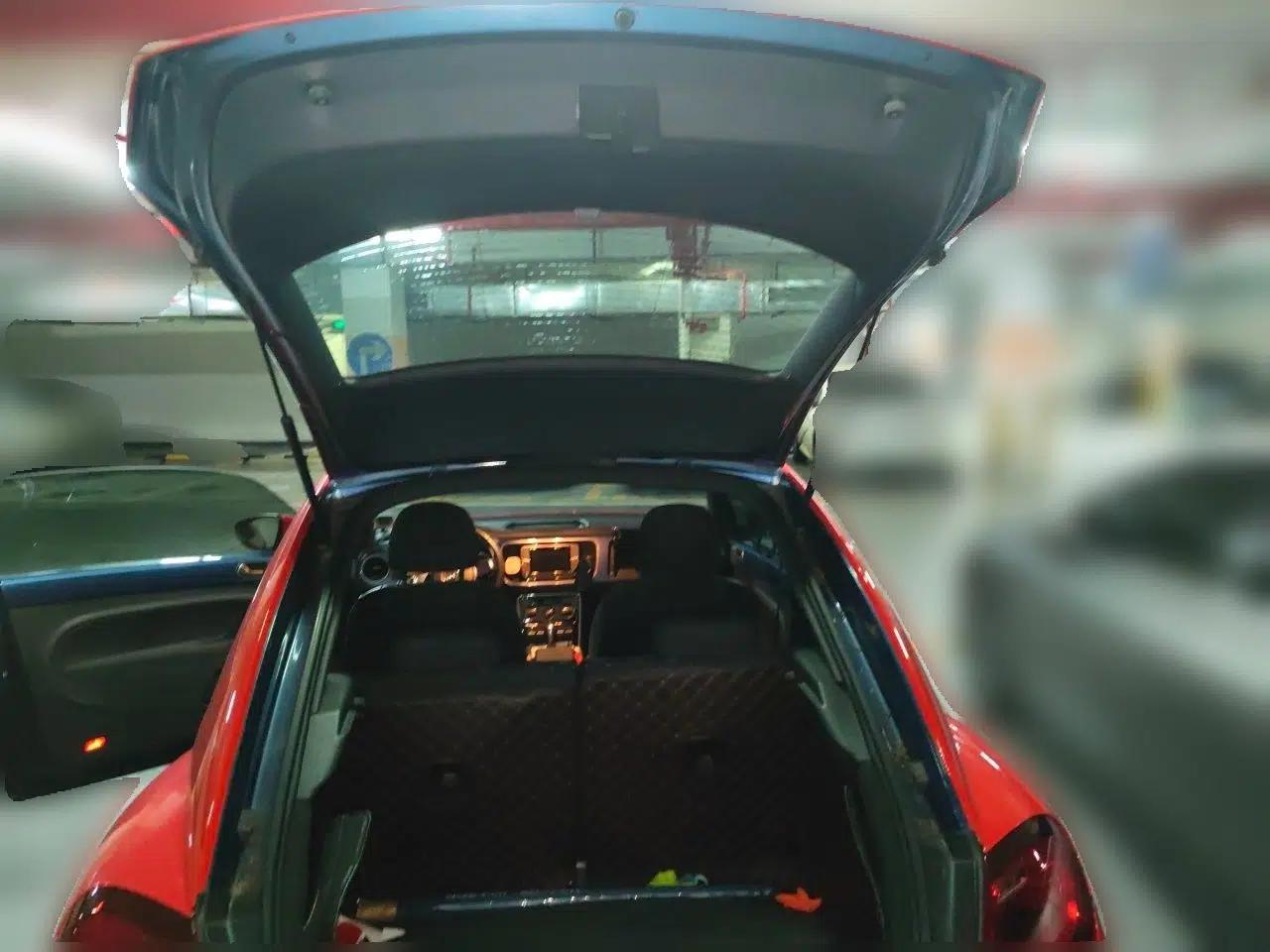 Volkswagen Beetle 2018 180TSI Yile Model — миниатюра 19