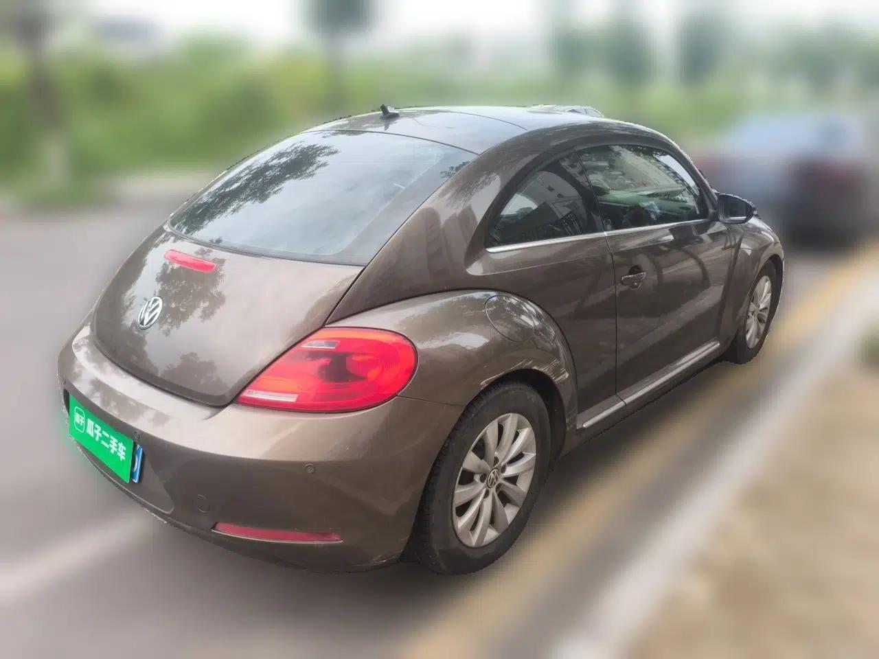 Volkswagen Beetle 2013 1.2TSI Fashion Edition — миниатюра 6