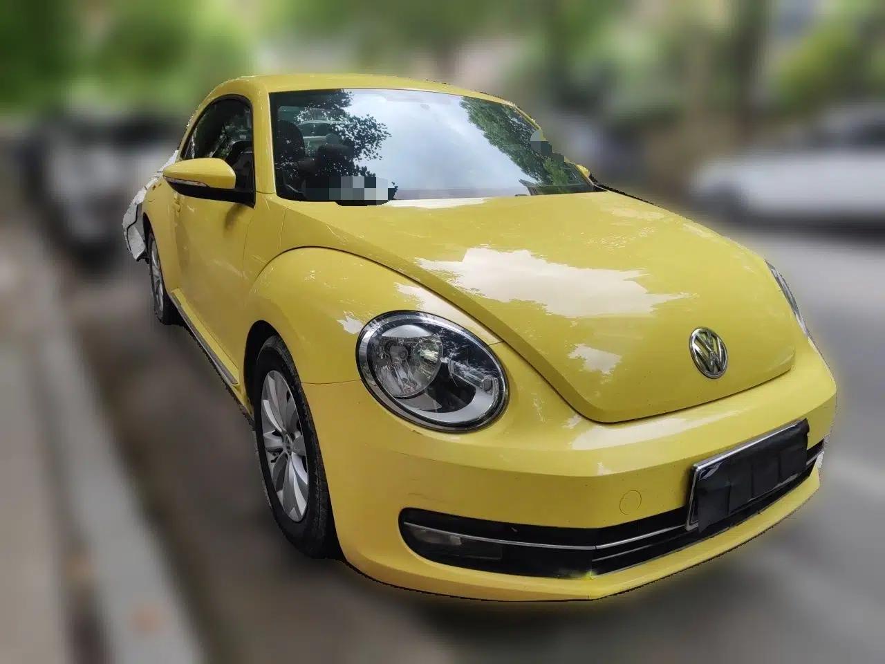 Volkswagen Beetle 2013 1.2TSI Fashion Edition — миниатюра 3