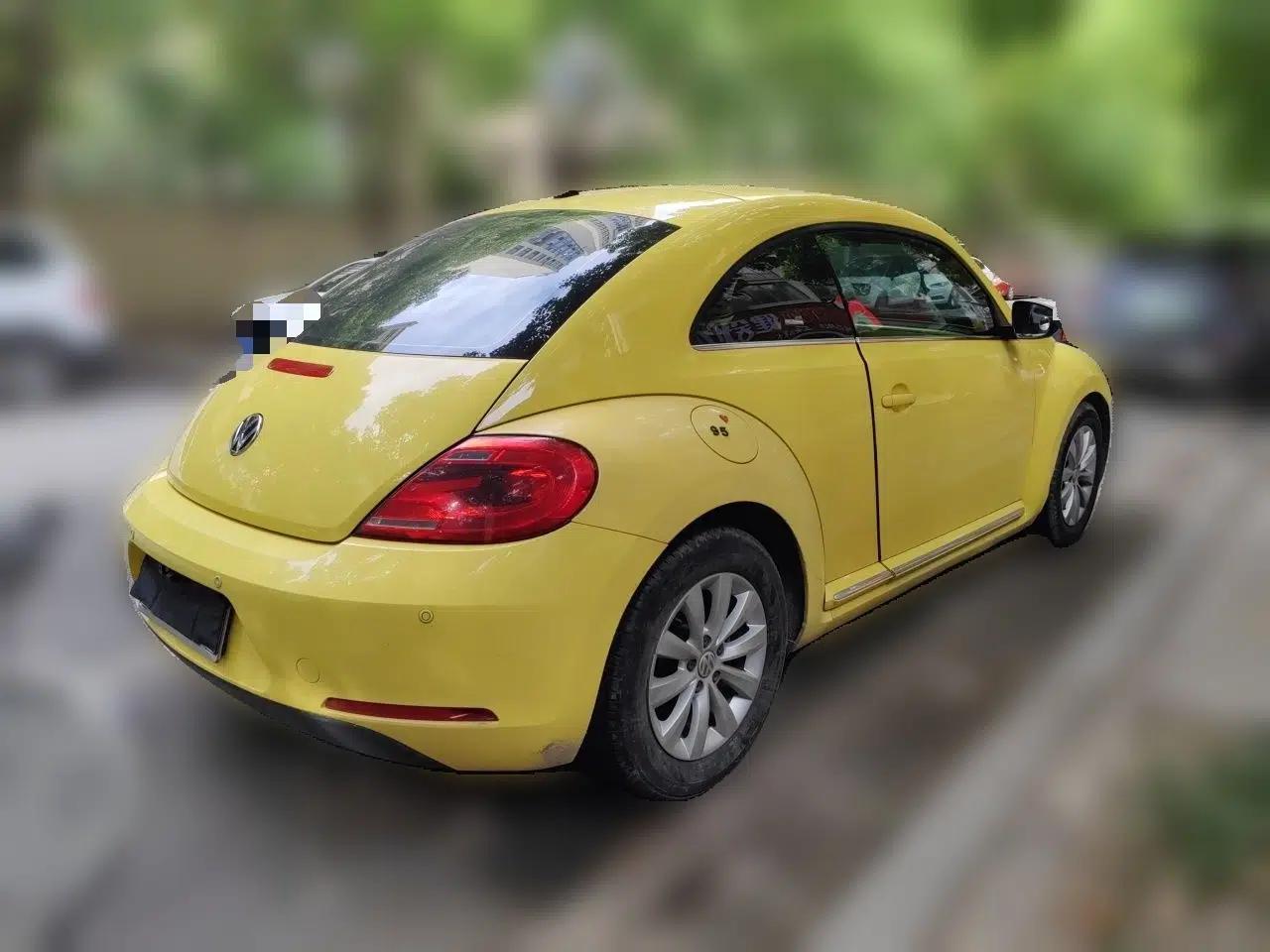 Volkswagen Beetle 2013 1.2TSI Fashion Edition — миниатюра 6