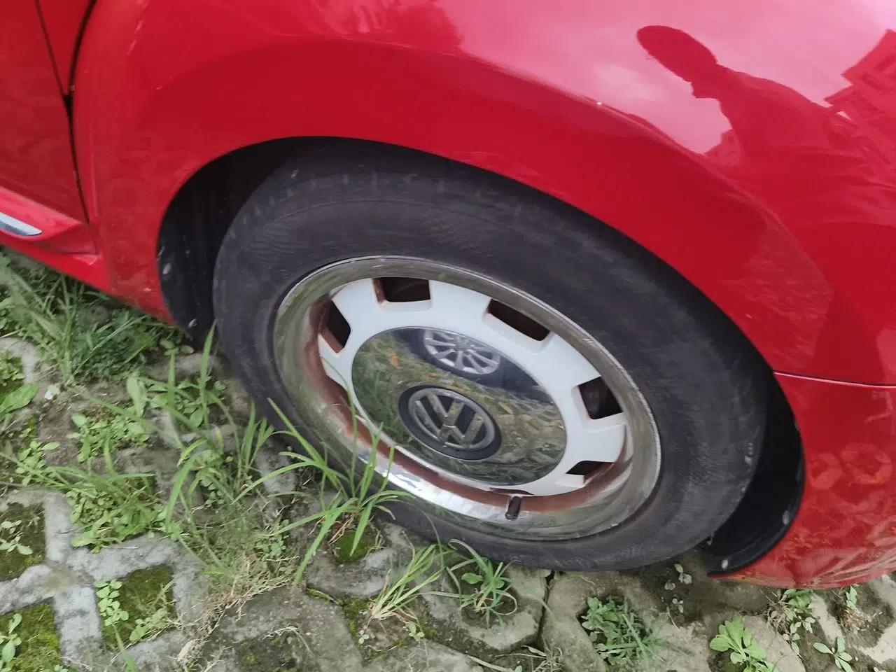 Volkswagen Beetle 2014 1.2TSI Comfort Model — миниатюра 8