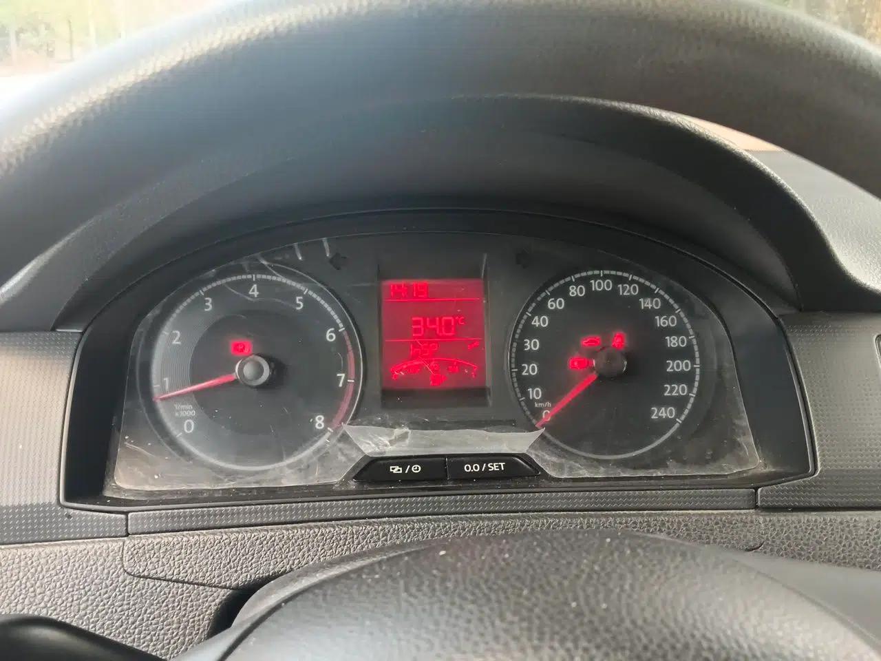 Volkswagen Santana 2016 1.6L Manual Fashion Edition — миниатюра 11