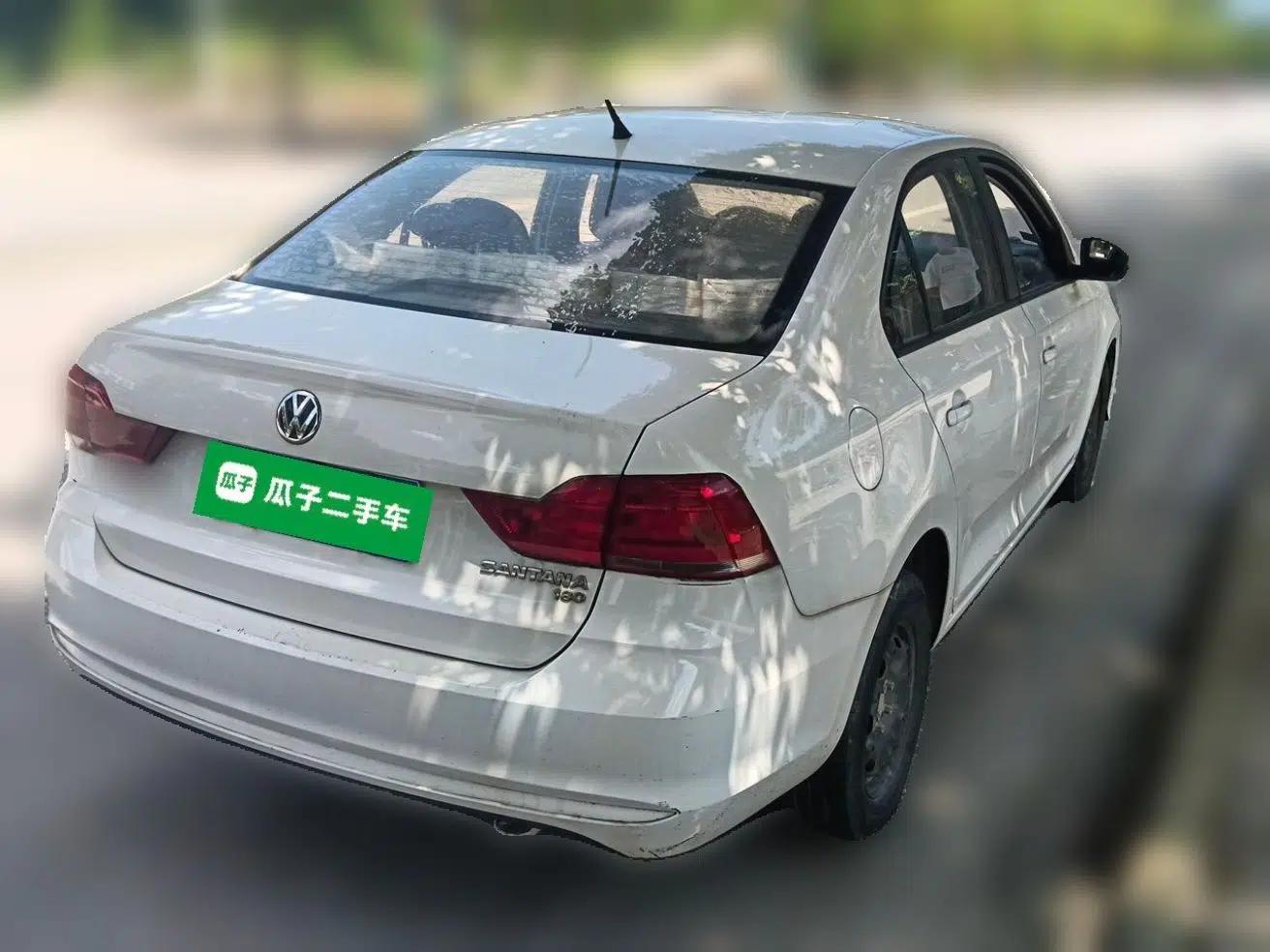Volkswagen Santana 2016 1.6L Manual Fashion Edition — миниатюра 6