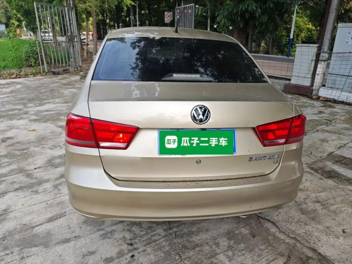 Volkswagen Santana 2015 1.6L Manual Fashion Edition — миниатюра 5