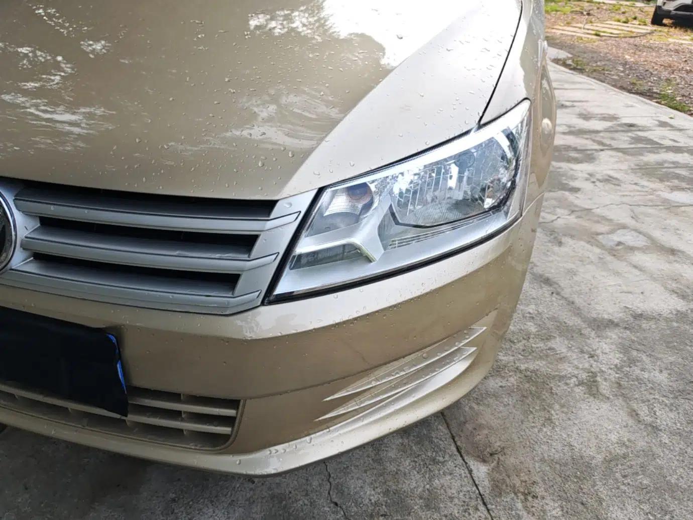 Volkswagen Santana 2015 1.6L Manual Fashion Edition — миниатюра 8