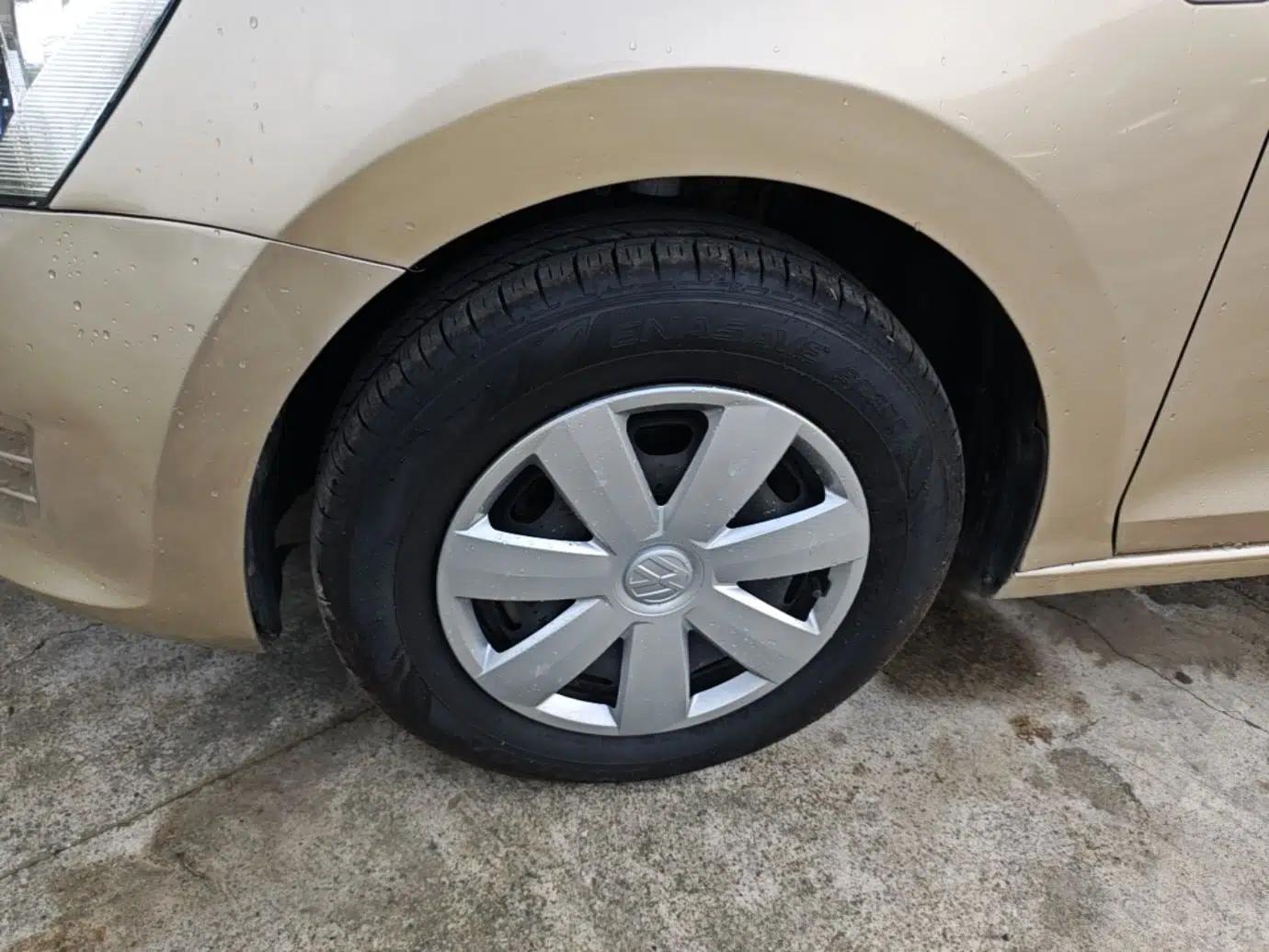 Volkswagen Santana 2015 1.6L Manual Fashion Edition — миниатюра 10