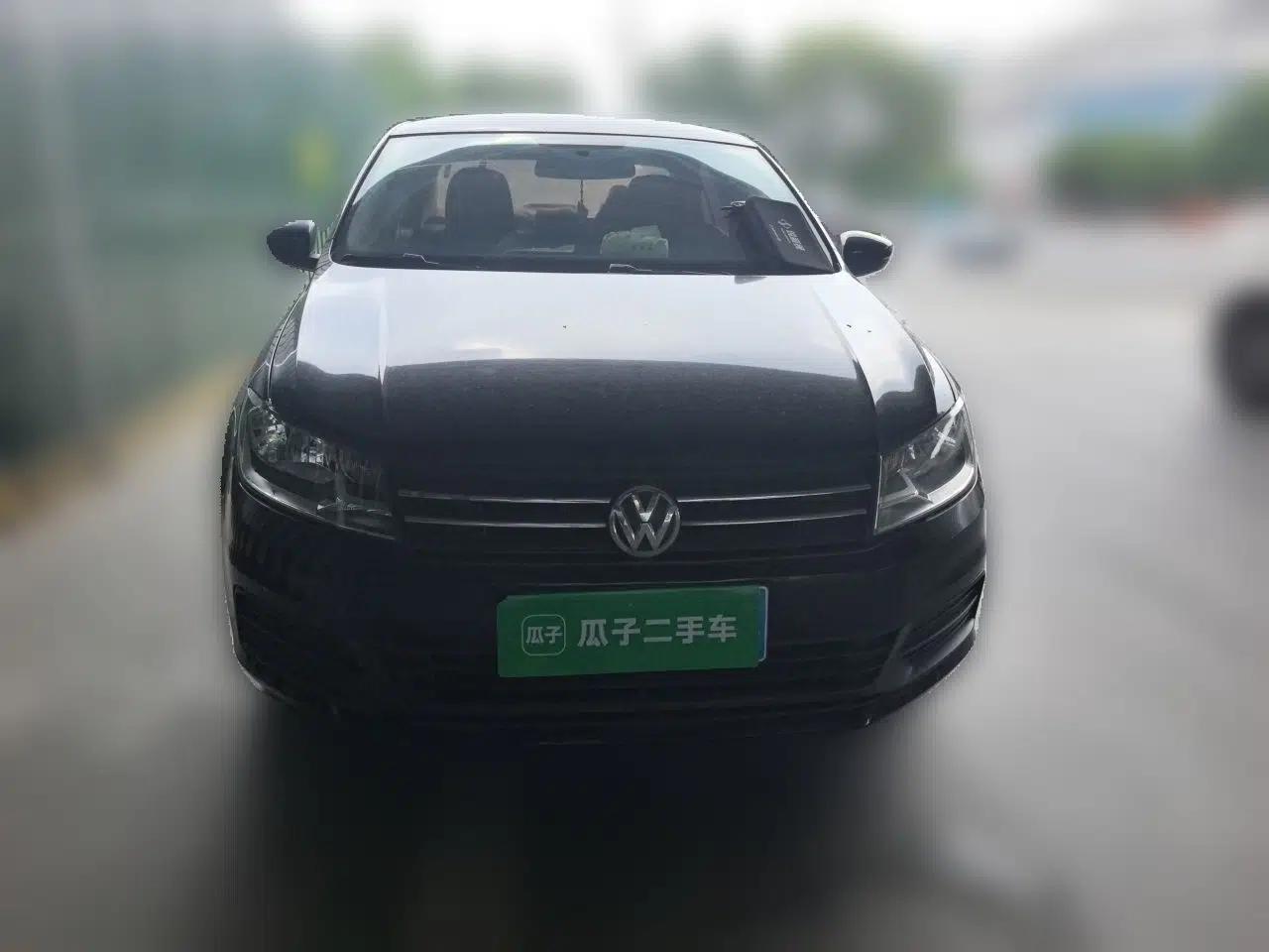 Volkswagen Santana 2016 1.4L Manual Fashion Edition — миниатюра 2
