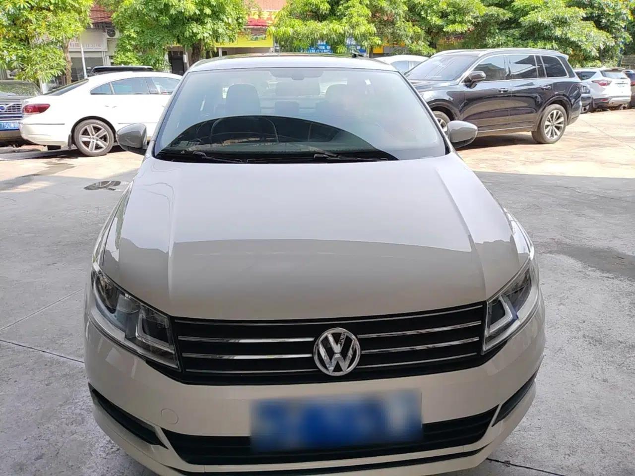 Volkswagen Santana 2016 1.6L Automatic Comfort Edition — миниатюра 2