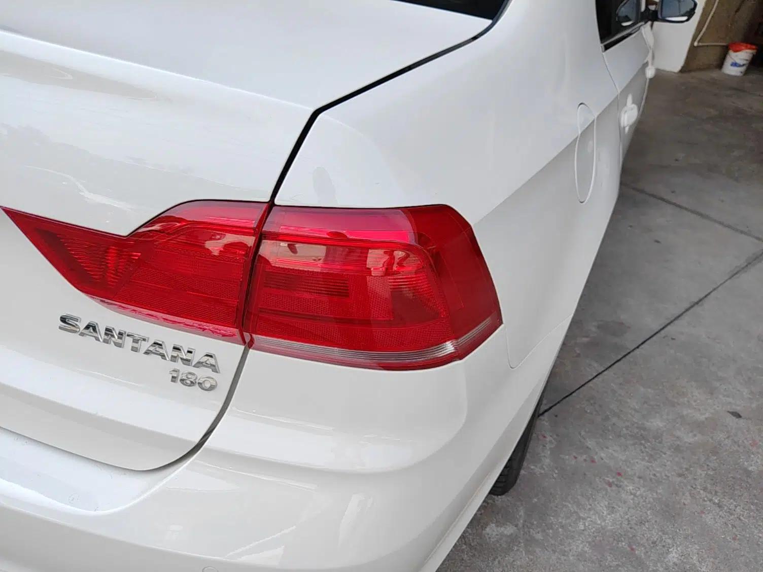 Volkswagen Santana 2016 1.6L Automatic Comfort Edition — миниатюра 9