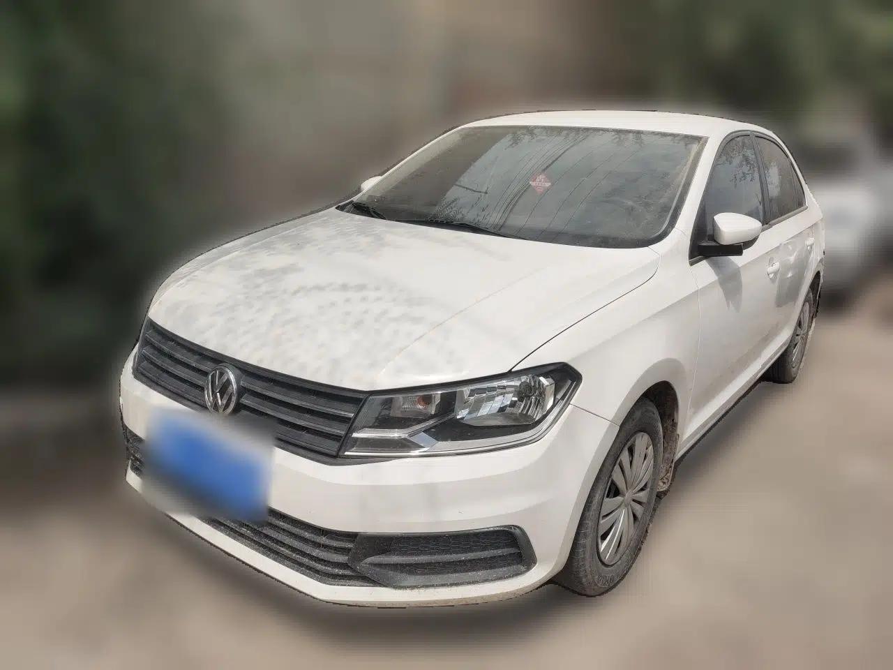 Volkswagen Santana 2021 1.5L Automatic Fashion Edition — миниатюра 1